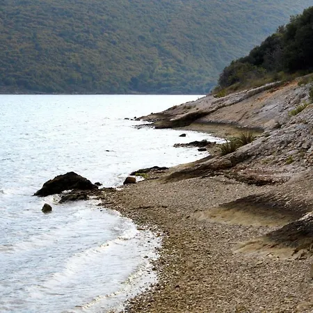Family Friendly House With A Swimming Pool Orihi, Istria - Sredisnja Istra - 3415 Dom wakacyjny