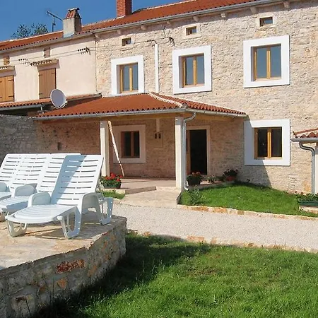 Family Friendly House With A Swimming Pool Orihi, Istria - Sredisnja Istra - 3415 Dom wakacyjny *